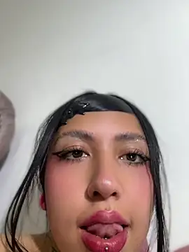 Celestee_gv - play with my pussy until I cum