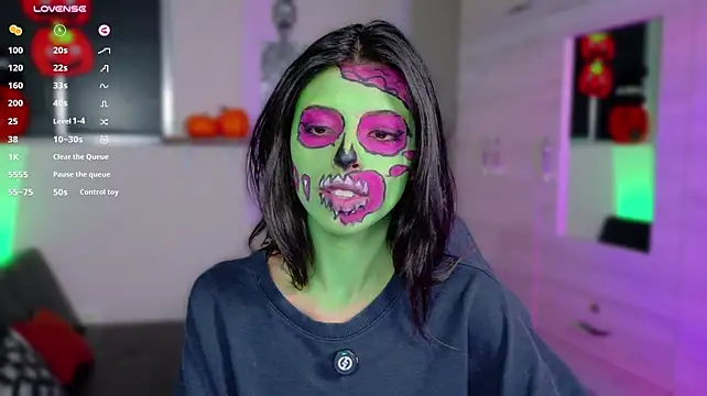 NanakoDollx - SEXY ZOMBIE TEASE U