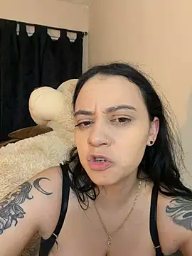 Sara_B - Spanks my tits