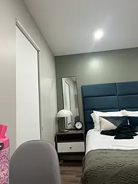 Allyanalangell - cum show
