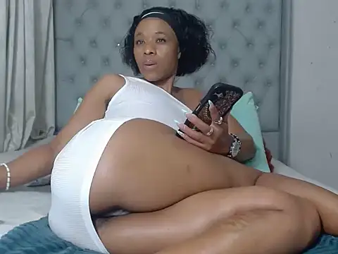 HotSexxy12 - HI GUYS TIP SO I FUCK MY ASS 4 U