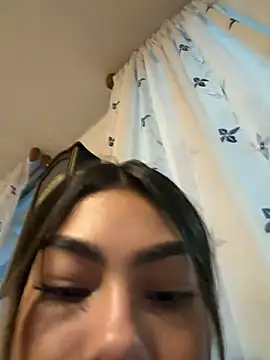 Khaiimy - cum and spanks x5