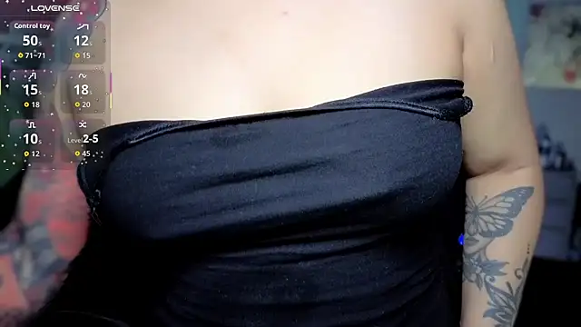 Kimmiakiss22 - Lush Fuck Pussy--Bottoms Off @ 1/2 Way