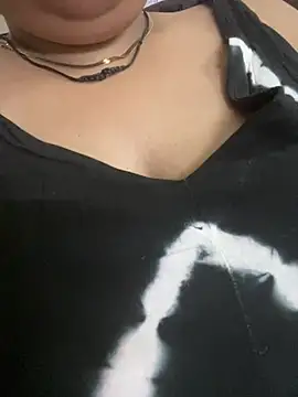 Hot_cristy - Boobs licking 🫣💋