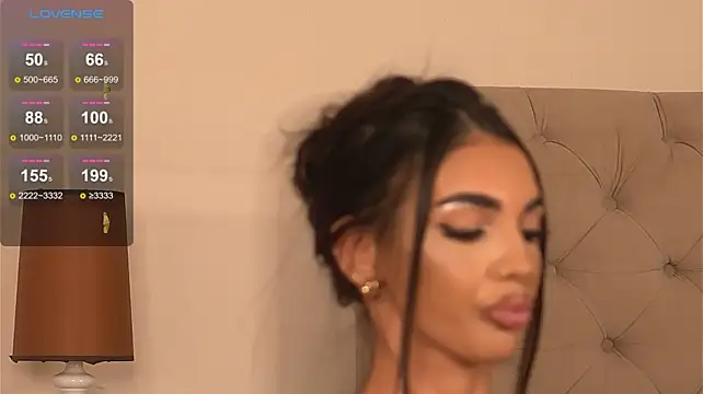 Kendall_Jollye - Dripping pussy ready 10min ctrl LT 😏❤