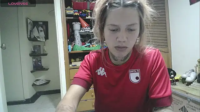 PhiliaShekinah1 - Squirt everywhere