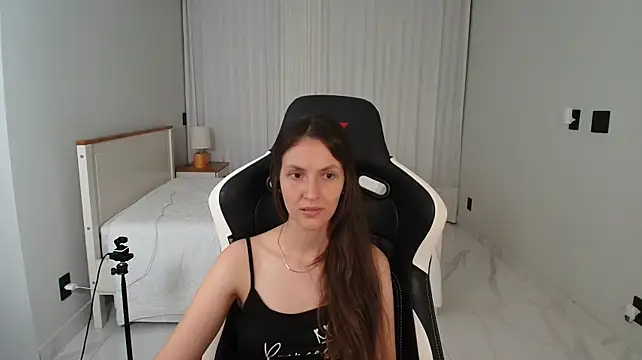Upssnowy - show boobies