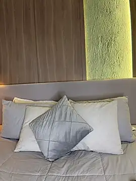 Elaara_ - SHOW ME YOUR TITS 🤤🔥🍒