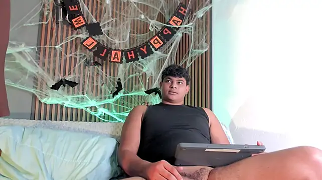 Nicolvibes_212 - suck that dick 🍆