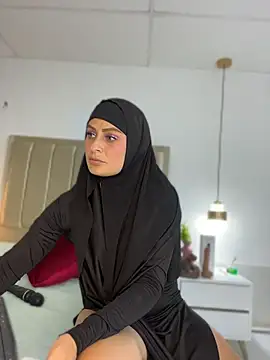 Aisha_k - control toy 1 min