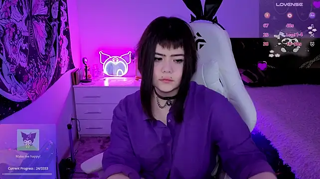 Claire_faers - squeeze boobs close to cam