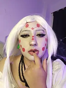 LarissaHell - Fuck dildo close up