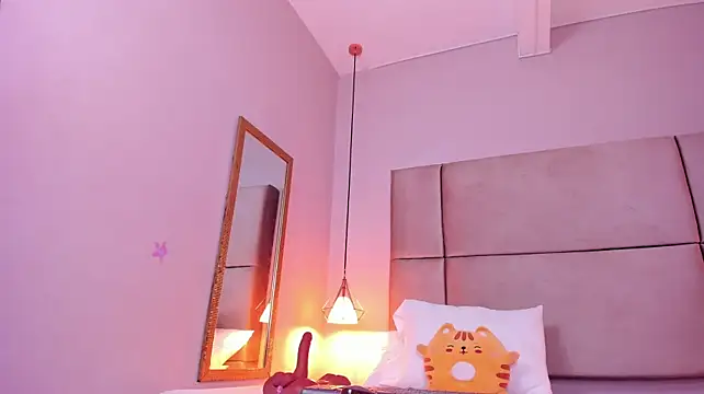 Jadetorres_ - 🍑✨Rub asshole with saliva🍑✨