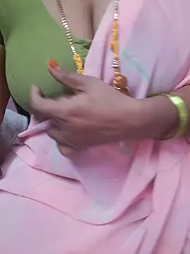 Tamil_Ammani - Boobs show😜😜😝🥰🔥🔥🔥