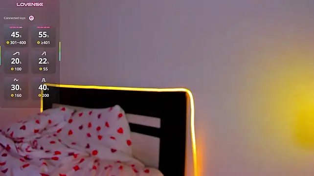 Lexxxxxxi - play tits