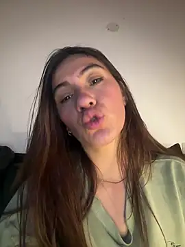 Emmily_d - Get Naked