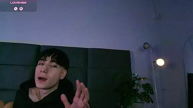 Kittyydoll_ - PLAY WHIT HIS DICK