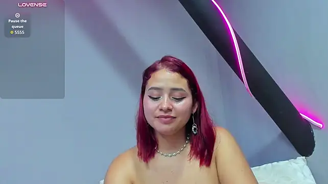 Hannah_Scot - 💋Suck dildo topless
