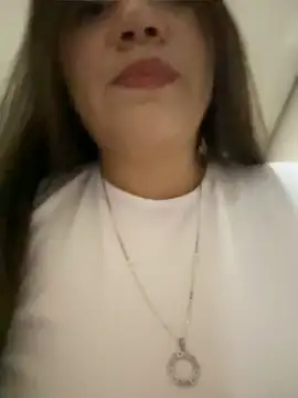 Bella_Pascualina - Show tits in public 🍒