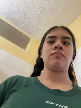 Alhaana_ - FINGERS WET PUSSY!!