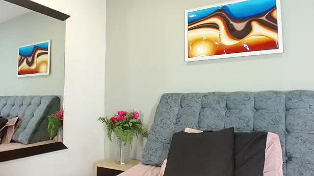 Victoria_Blacke - taake off top
