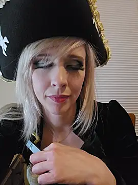 AmethystFoxx - Domi in ass - last tip gets control