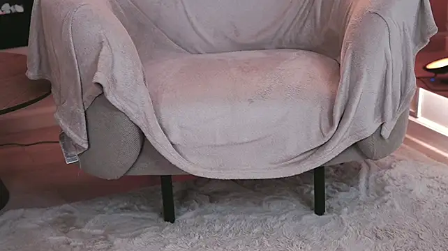 MilaFawn - Suck nipples