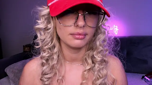 JessyyJ - Pussy all over your face 😈 🤩