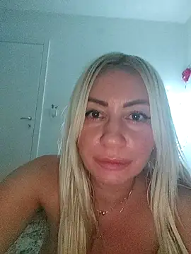 Visnjica - ⭐️SQUIRT⭐️