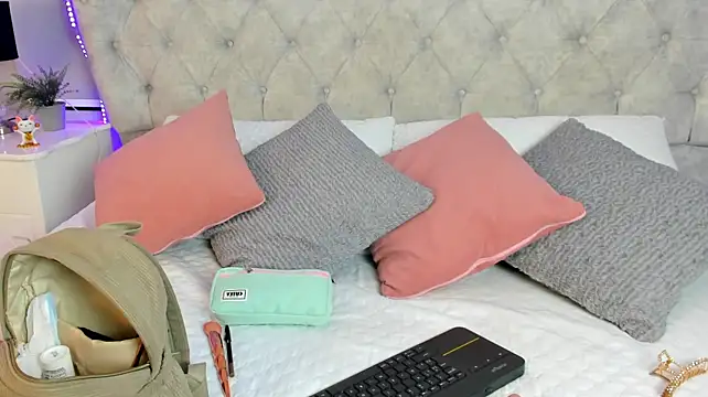 Cristina_Bss - PLUG IN ASS