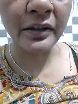 Disha2870 - Pusssy fingring
