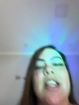 Fernandinhacarioca_ - Chupar o peito da minha amiga da faculda