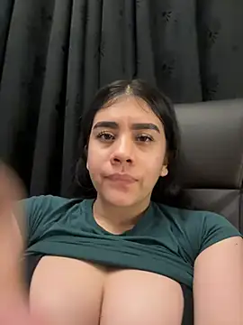 Alhaana_ - FINGERS WET PUSSY!!