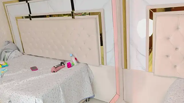 Elena_mature - Control fuckmachine x5minutes