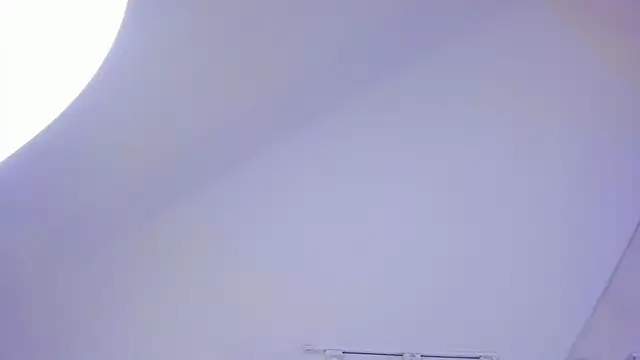 Juliana_smithh - Masturbation + Saliva in the Vagina💦