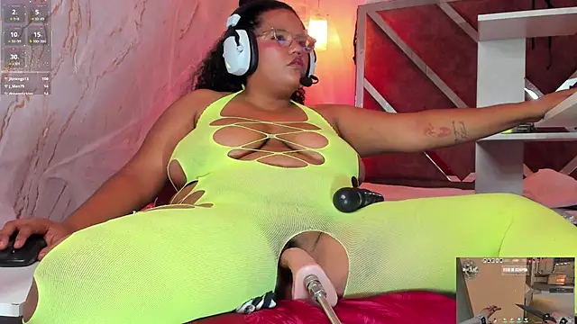 MhiaRey - CTRLx2MIN🙈EARTHQUAKE IN MY PUSSY