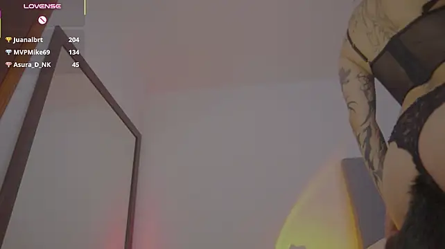 Sweet_soup - Rub my Wet Pussy on bed corner+Anal Plug