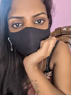 Tamil_Riya143 - Boobs oil massage show