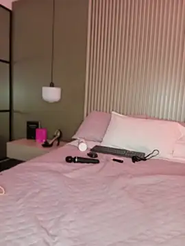 Scarlet_Ston - CONTROL TOYS 1 MIN