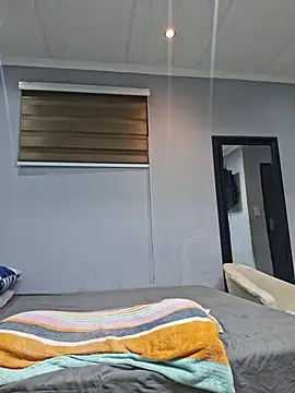 Thasha8 - toy control 10 min