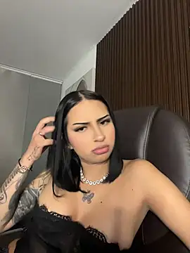 Hilary_pinkk - Zoom nipples 🍒