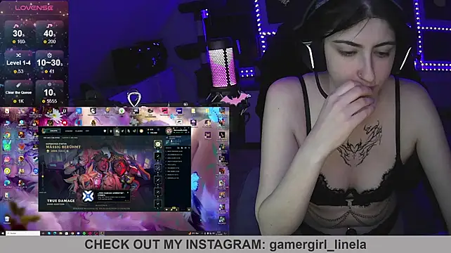 Gamergirl-Linela - LT Gets Shower Video