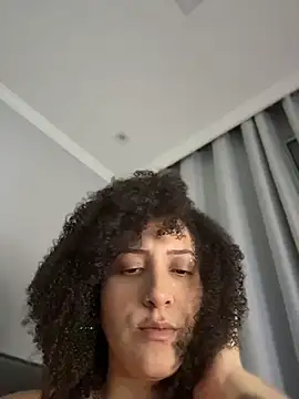 Romena_ - Chupar Peito