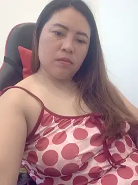 Yun_2006 - Giúp đỡ Em mùa hè nóng nực em cần ly tà