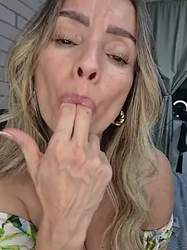Loly_Horny - 💦🔥 Big Squirt + Dildo💦🔥