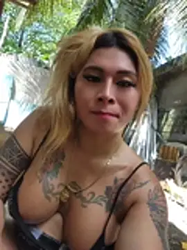 Eisheth_Zenunim_ - VIBES MY ASS OUTDDOR LOVE I NEED YOU