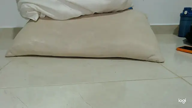 Staylor29 - fucktoy and 5 squirt