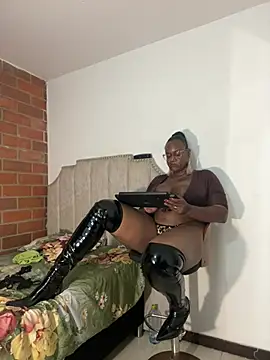 LiraRusso - dance and sexy nude