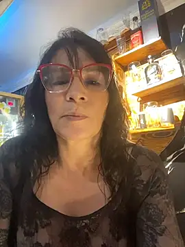 _Pamela04 - Fuck pussy with a bottle of beer in bar