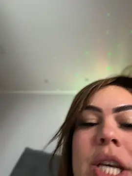 Fernandinhacarioca_ - Chupar o peito da minha amiga da faculda